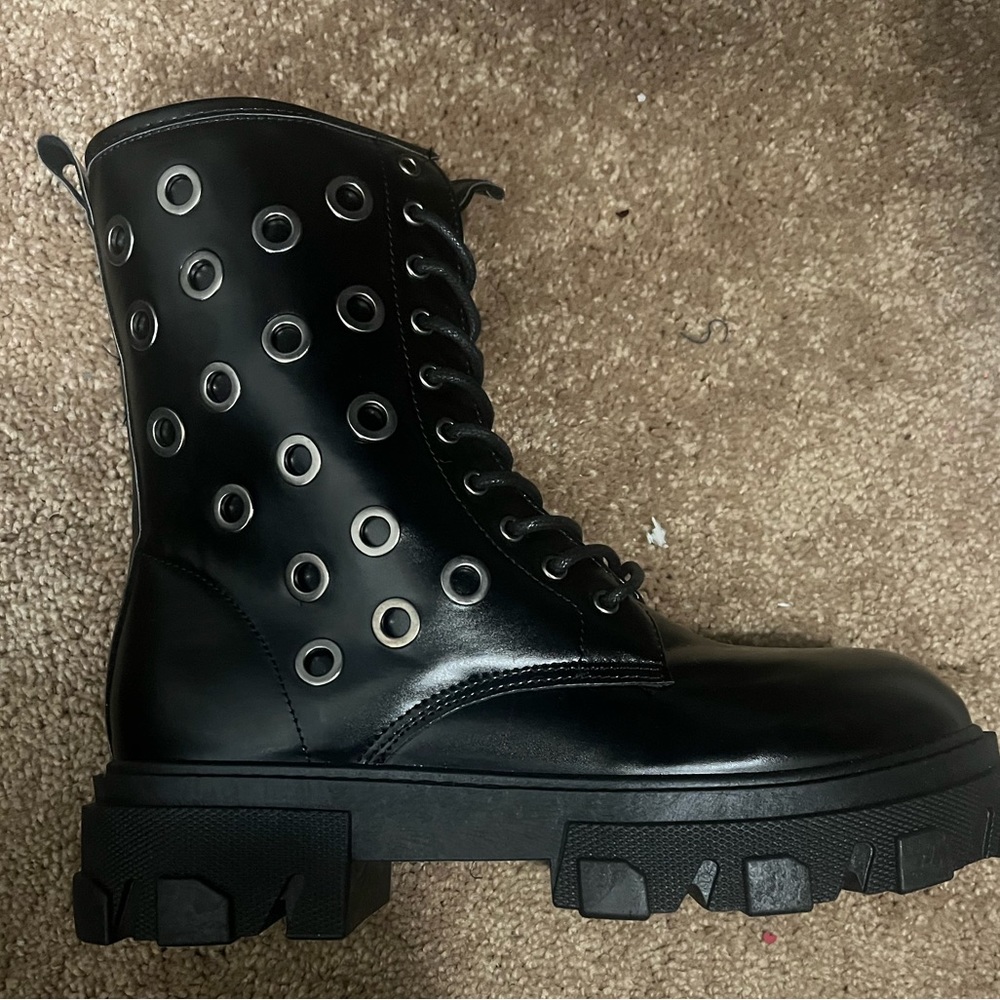 New combat boots